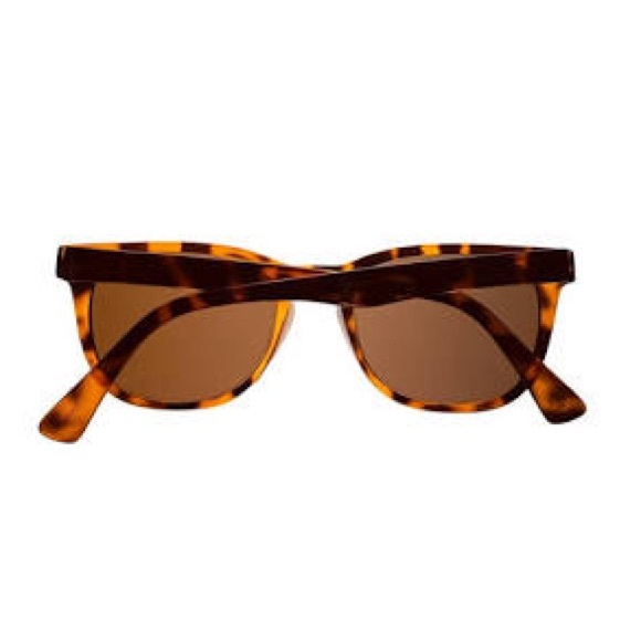 Accessories - 🎄🎅🏼 Tortoise Sunglasses ✨NWT✨